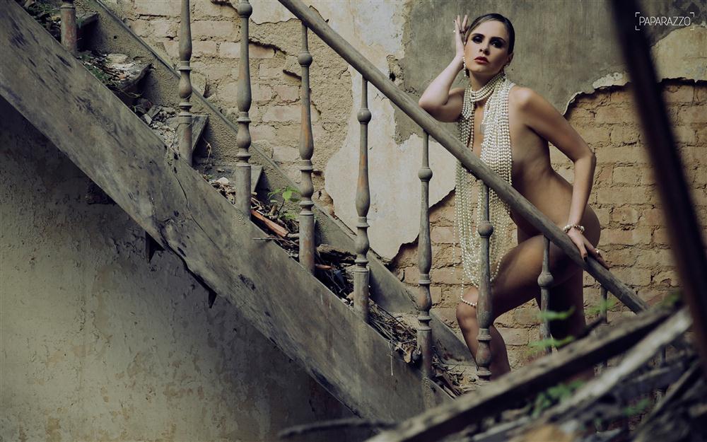 Ana Paula Renault do BBB16 semi nua no Paparazzo (2)